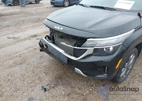 2024 Kia Seltos Lx z USA, uszkodzony, nr VIN KNDEPCAA2R7521171